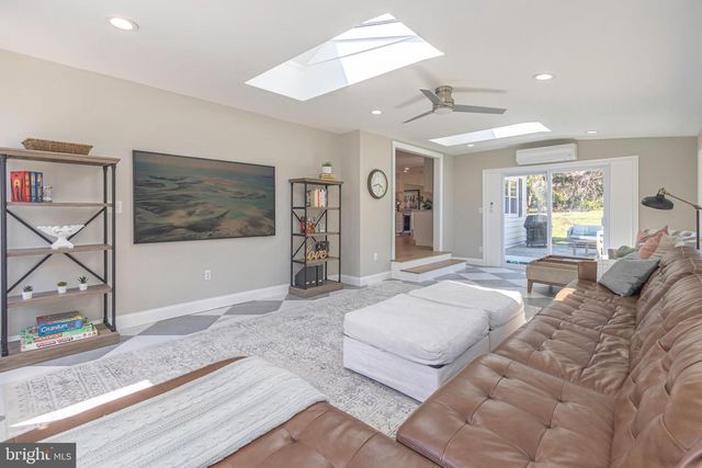 125 BRUCE RD, Washington Crossing, PA 18977