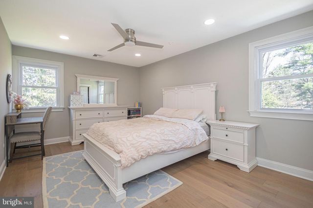 125 BRUCE RD, Washington Crossing, PA 18977