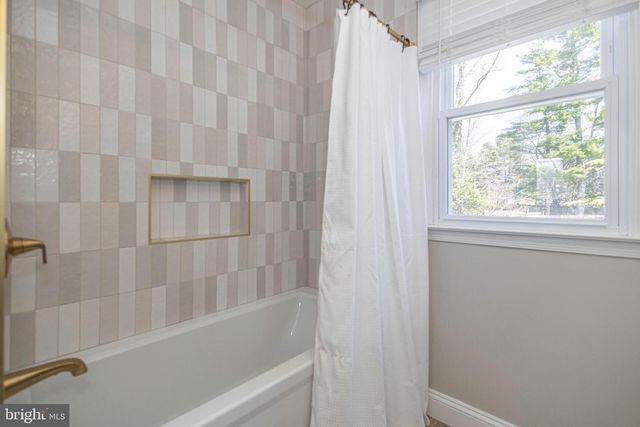 125 BRUCE RD, Washington Crossing, PA 18977