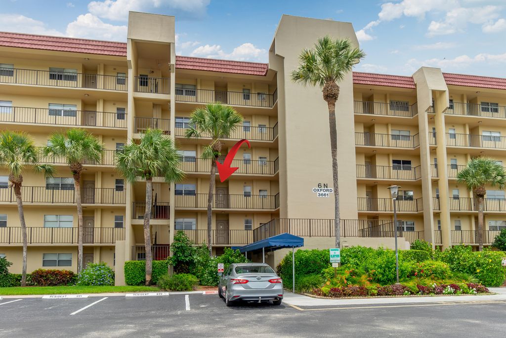 3661 Via Poinciana 211, Lake Worth, FL 33467
