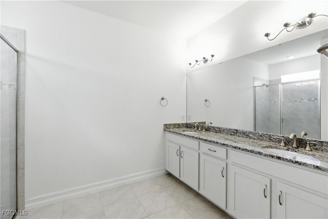 3226 Baravaldo CIR, Cape Coral, FL 33909