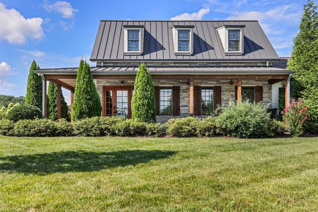443 Black Walnut Dr, Gallatin, TN 37066