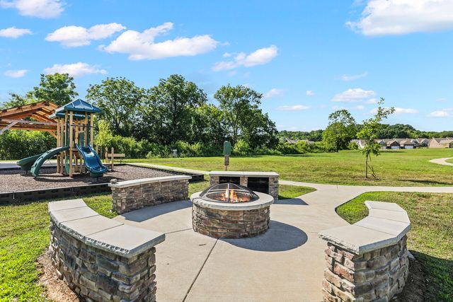 443 Black Walnut Dr, Gallatin, TN 37066