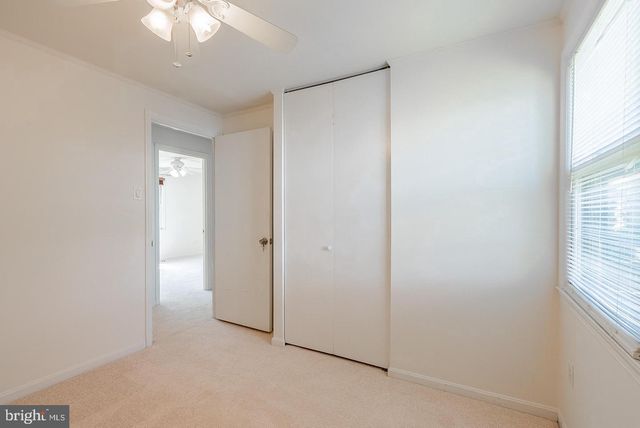 3048 SILENT VALLEY DR, Fairfax, VA 22031