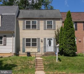 3048 SILENT VALLEY DR, Fairfax, VA 22031