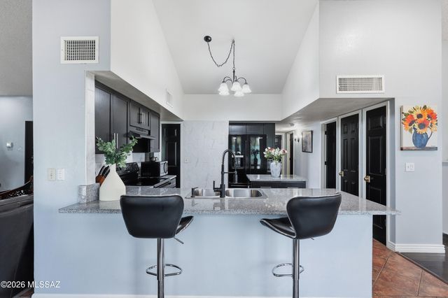 2801 W Calle De Dalias, Tucson, AZ 85745