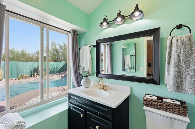 2801 W Calle De Dalias, Tucson, AZ 85745