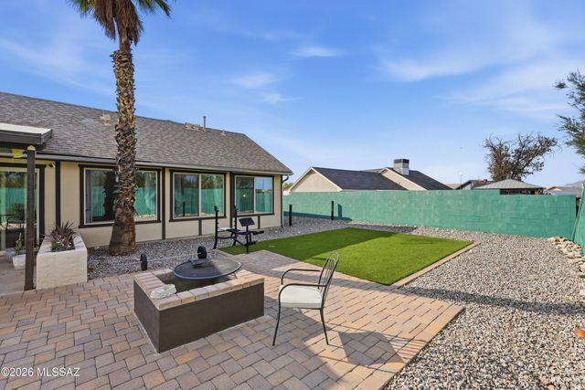 2801 W Calle De Dalias, Tucson, AZ 85745