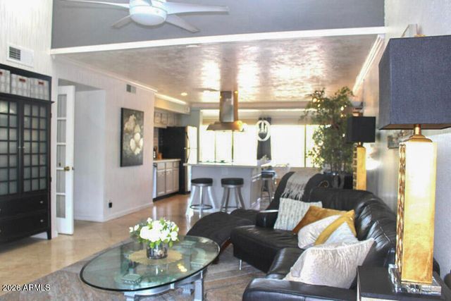 5998 N 78TH Street 211, Scottsdale, AZ 85250