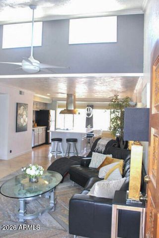 5998 N 78TH Street 211, Scottsdale, AZ 85250
