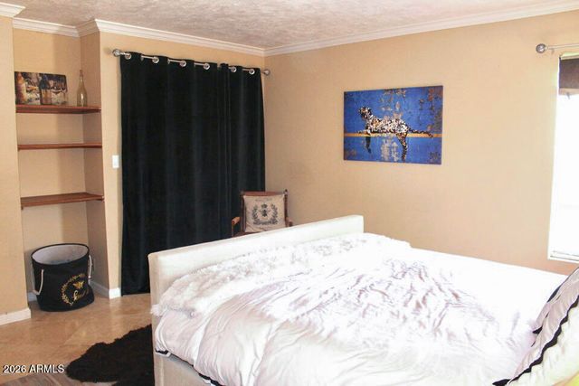 5998 N 78TH Street 211, Scottsdale, AZ 85250