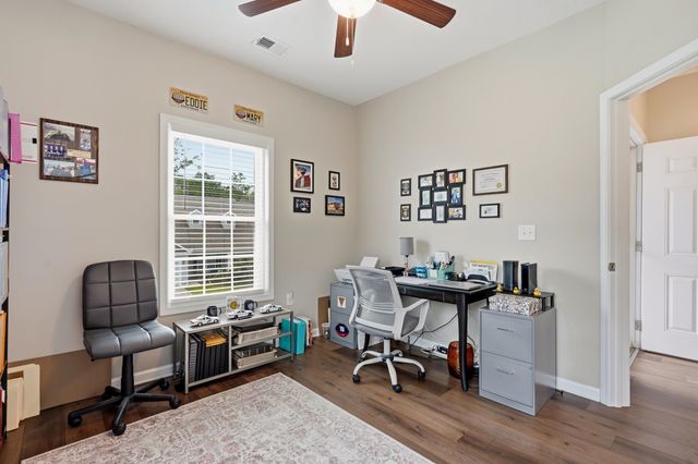 647 Sunnyside Dr Unit 202, Murrells Inlet, SC 29576