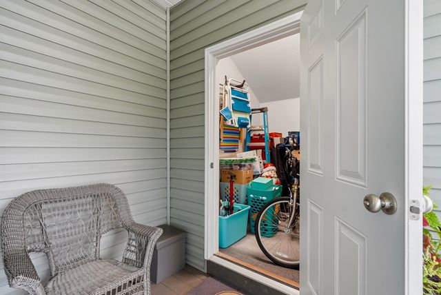 647 Sunnyside Dr Unit 202, Murrells Inlet, SC 29576