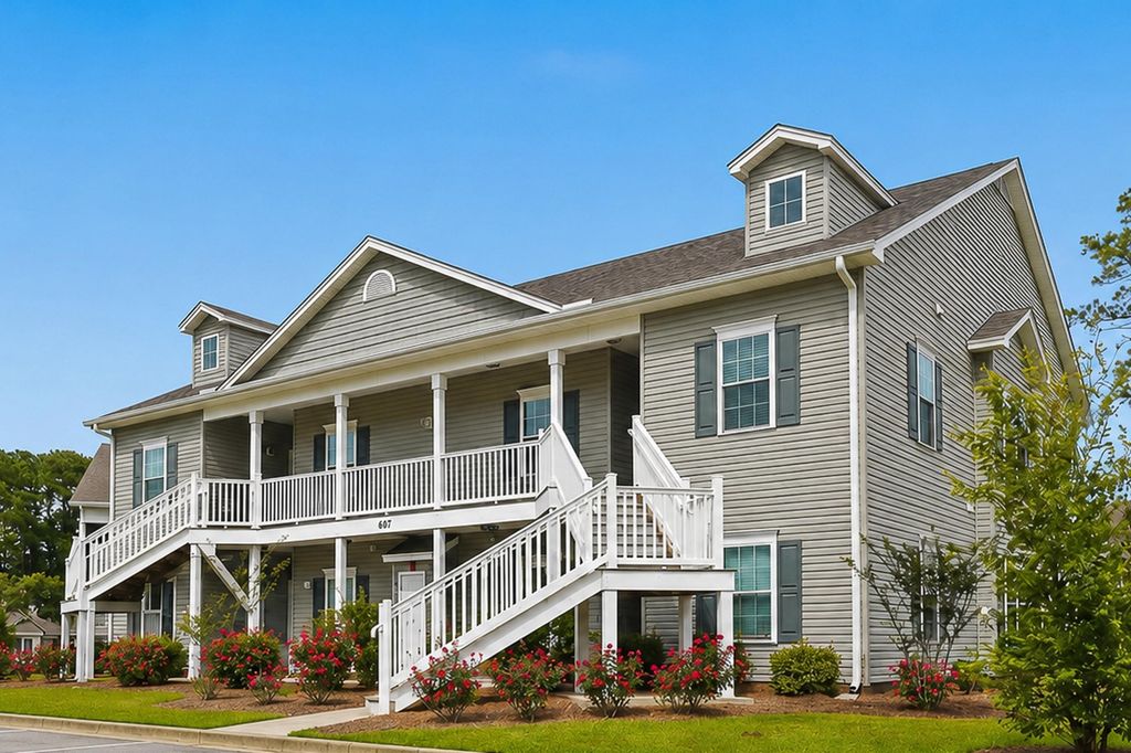 647 Sunnyside Dr Unit 202, Murrells Inlet, SC 29576