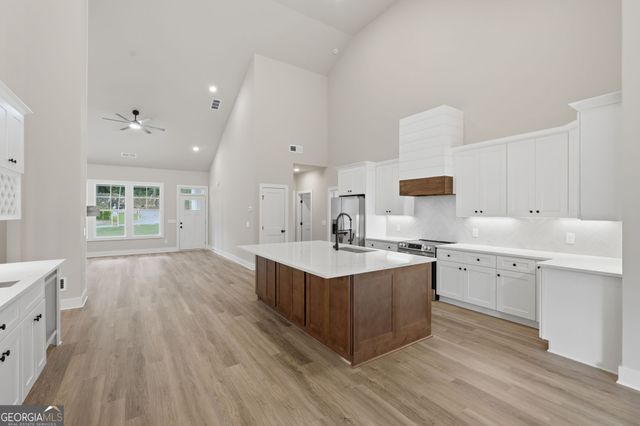 9120 Lisa Circle, Gainesville, GA 30506