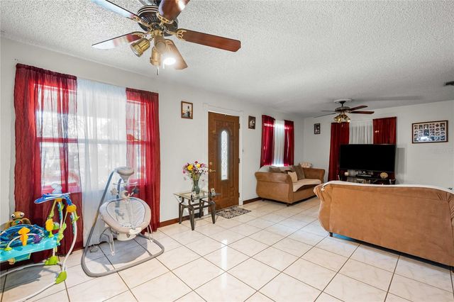 37253 SAFARI DRIVE, Dade City, FL 33523