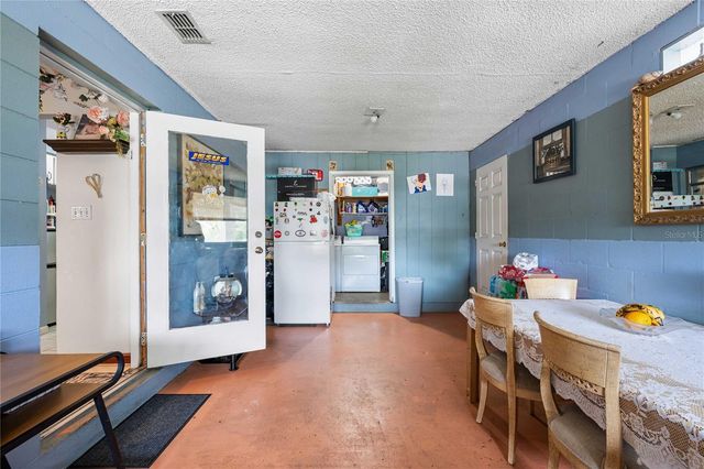 37253 SAFARI DRIVE, Dade City, FL 33523
