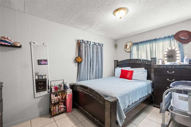 37253 SAFARI DRIVE, Dade City, FL 33523