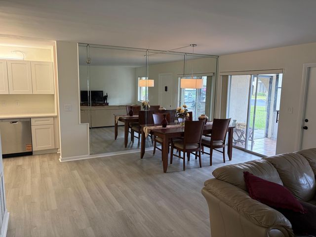 3487 La Palmas Court A-1, Greenacres, FL 33463