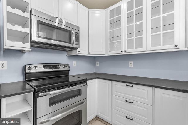 45629 LIVINGSTONE STATION ST, Sterling, VA 20166