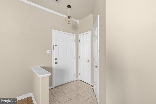 45629 LIVINGSTONE STATION ST, Sterling, VA 20166