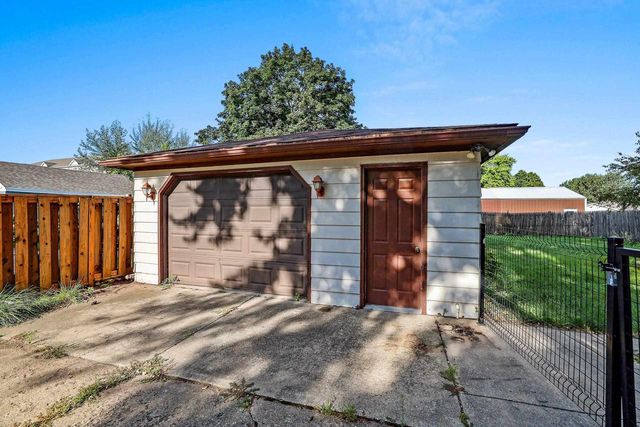 739 DEPOT STREET, Little Chute, WI 54140