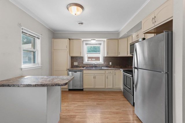 739 DEPOT STREET, Little Chute, WI 54140