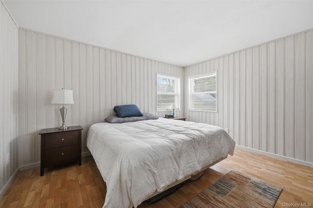 4 Cottage Court, Middle Island, NY 11953