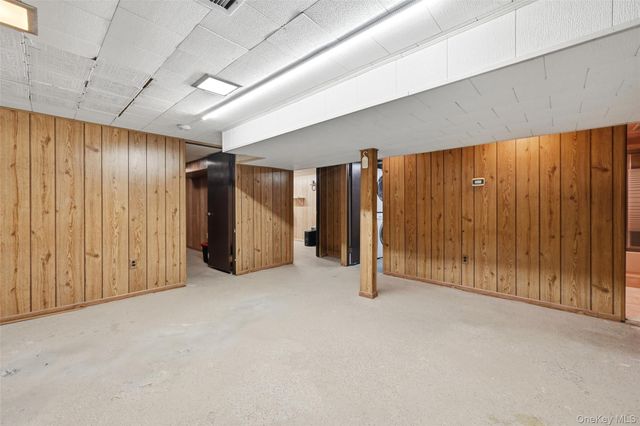 4 Cottage Court, Middle Island, NY 11953