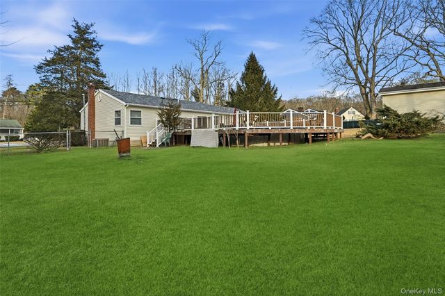 4 Cottage Court, Middle Island, NY 11953