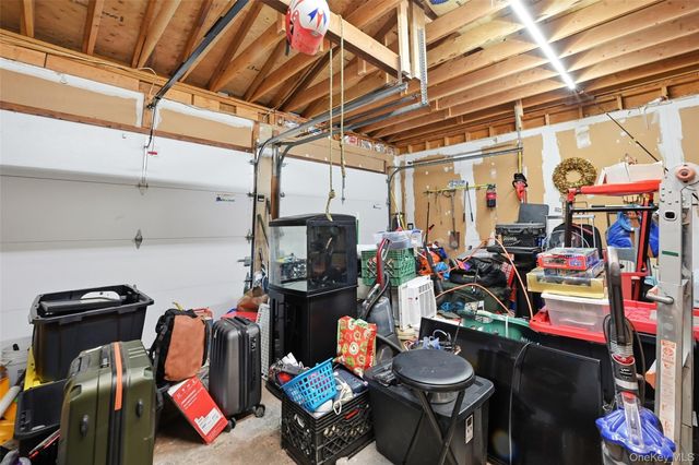 4 Cottage Court, Middle Island, NY 11953