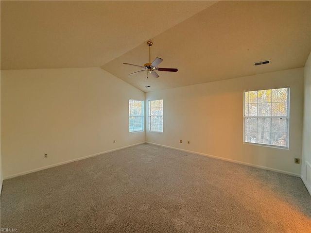 130 Summerglen RDG, Newport News, VA 23602