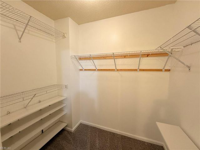 130 Summerglen RDG, Newport News, VA 23602