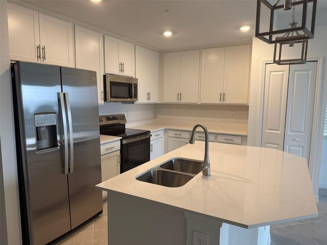 17565 OPAL SAND DRIVE 201, Venice, FL 34293