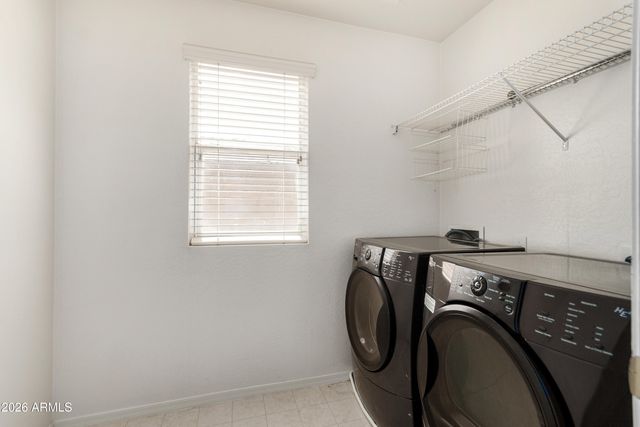 5141 W WARNER Street, Phoenix, AZ 85043