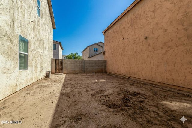 5141 W WARNER Street, Phoenix, AZ 85043