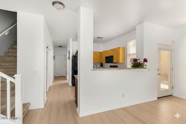 5141 W WARNER Street, Phoenix, AZ 85043