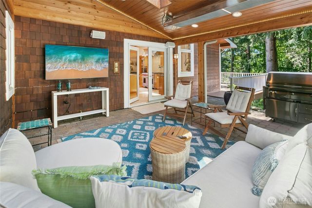 21269 SE 40th Street, Sammamish, WA 98075