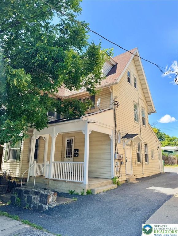 229 East Union Boulevard 1, Bethlehem City, PA 18018