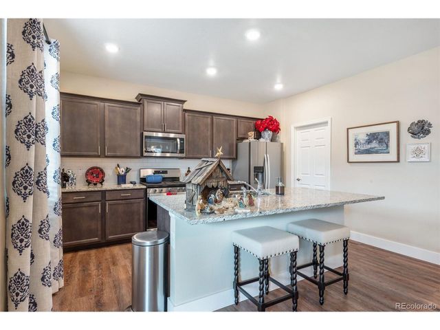 5955 Plains End Ct, Castle Rock, CO 80104