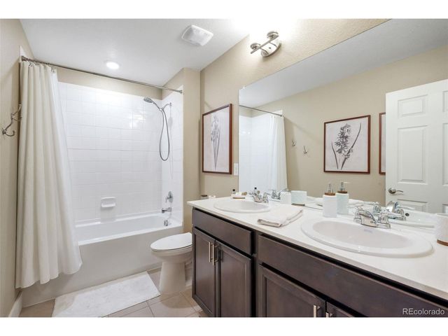 5955 Plains End Ct, Castle Rock, CO 80104