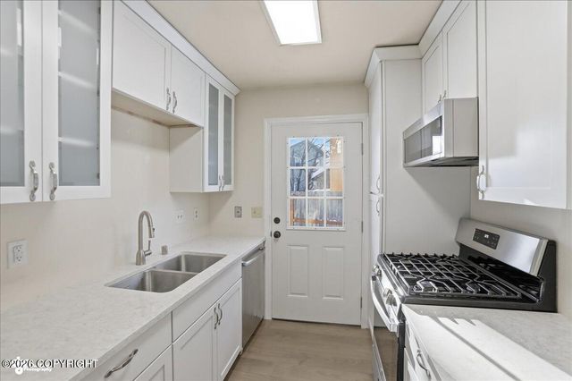 471 Scorpio Circle, Anchorage, AK 99508