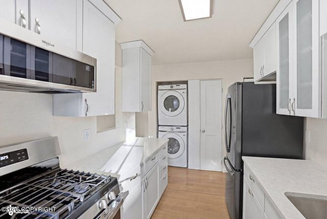 471 Scorpio Circle, Anchorage, AK 99508