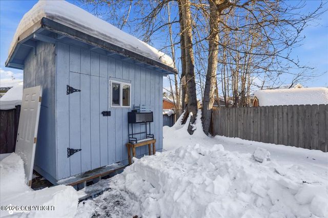 471 Scorpio Circle, Anchorage, AK 99508