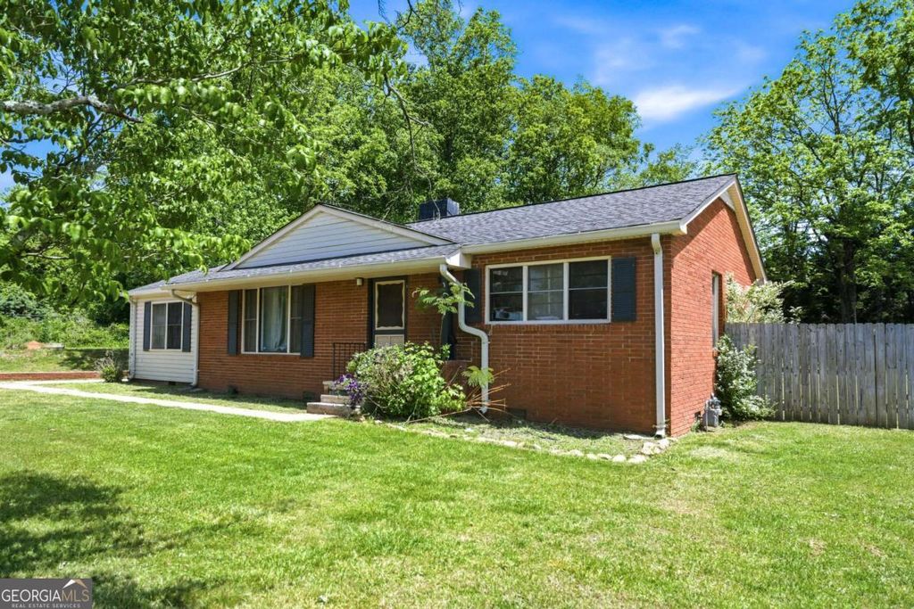 144 Georgia Street, Demorest, GA 30535 — photo 2