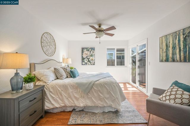 20 Clark Creek Cir, Clayton, CA 94517