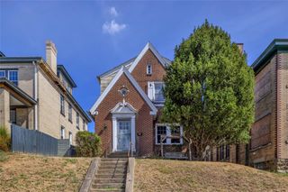 2836 Perrysville Ave, Perry Hilltop, PA 15214