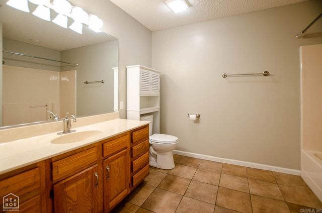 261 County Road 620, Jonesboro, AR 72404