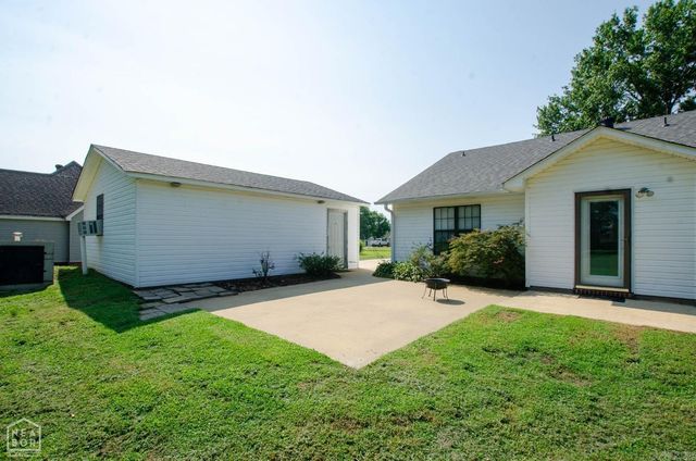 261 County Road 620, Jonesboro, AR 72404