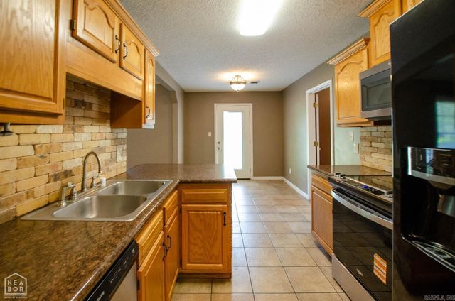 261 County Road 620, Jonesboro, AR 72404